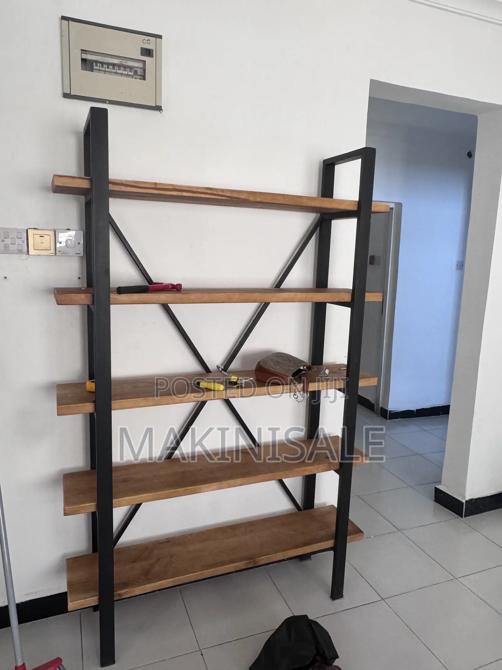 Imrtengenezwa Kwa Ubora Na Kiwanda Chetu