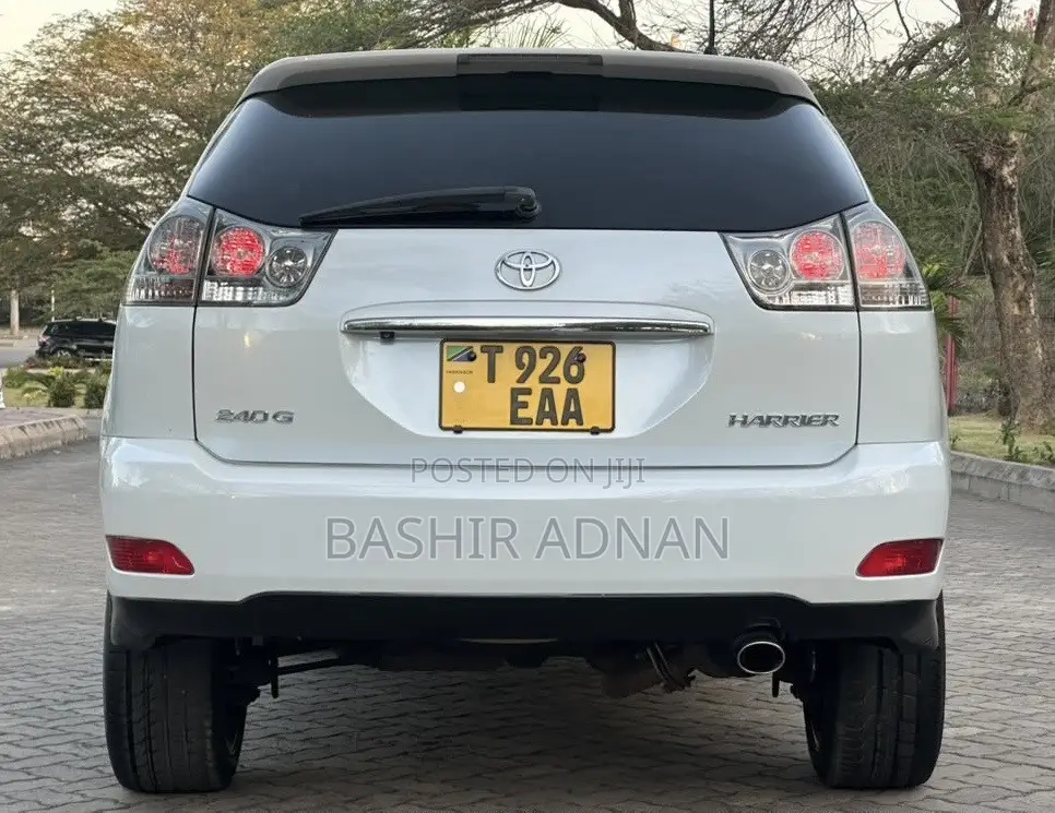 Toyota Harrier 2.4 2007 White