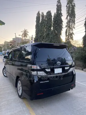 Toyota Vellfire V 2.4 4WD 7-Seater 2009 Black