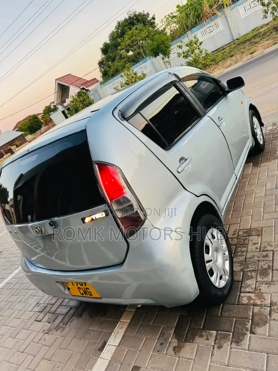 Toyota Passo 2006 Silver