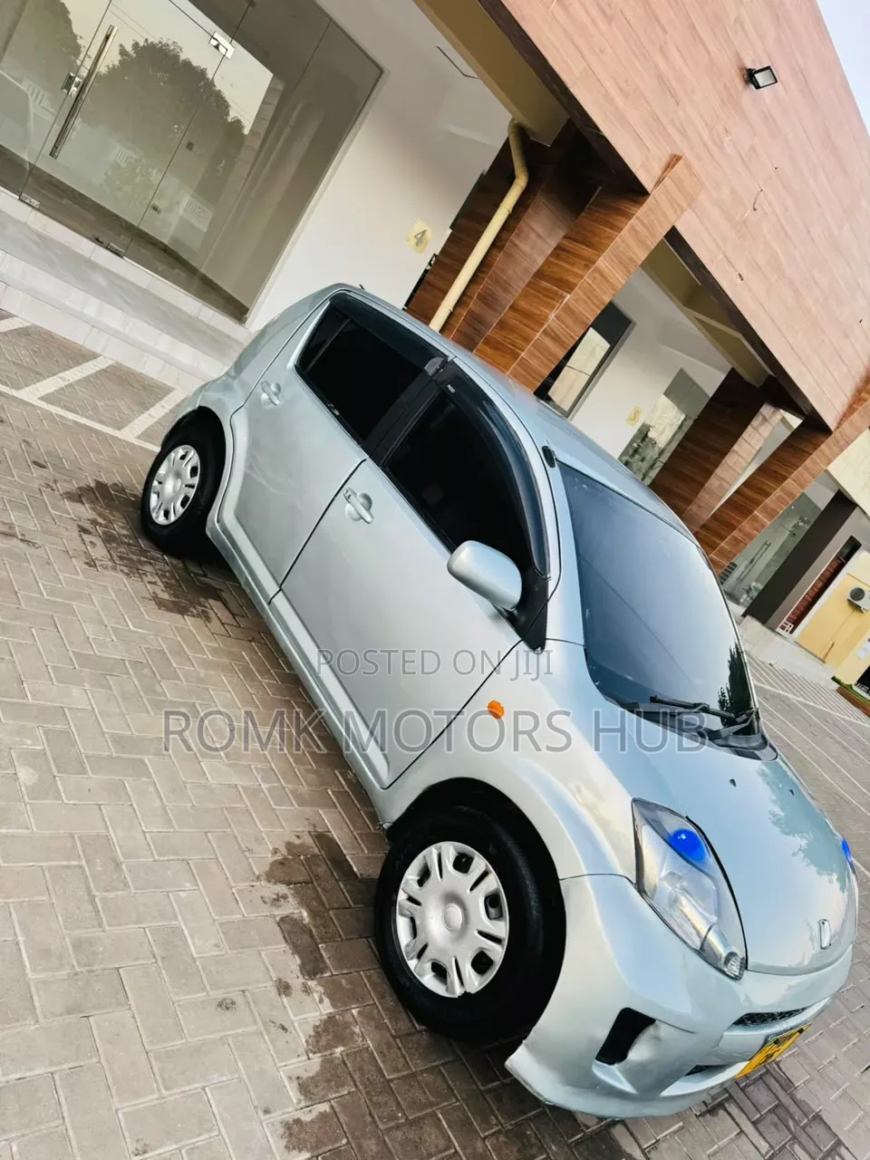 Toyota Passo 2006 Silver