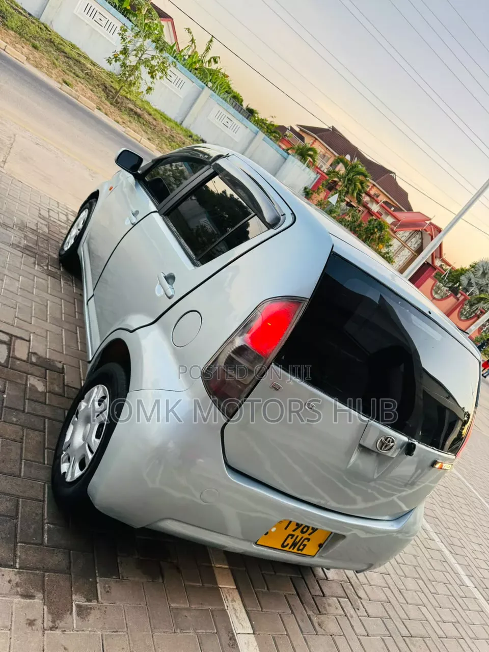 Toyota Passo 2006 Silver