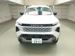 New Toyota Hilux Invincible X (Diesel) 2026 White