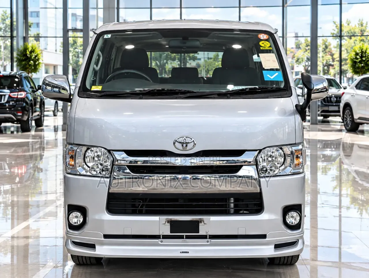 Toyota Quantum 2012