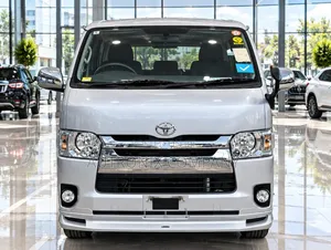 Toyota Quantum 2012