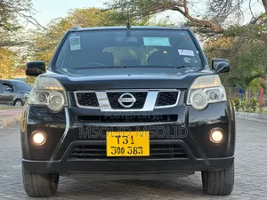 Nissan X-Trail 2013 Black