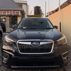Subaru Forester Premium 2021 Blue