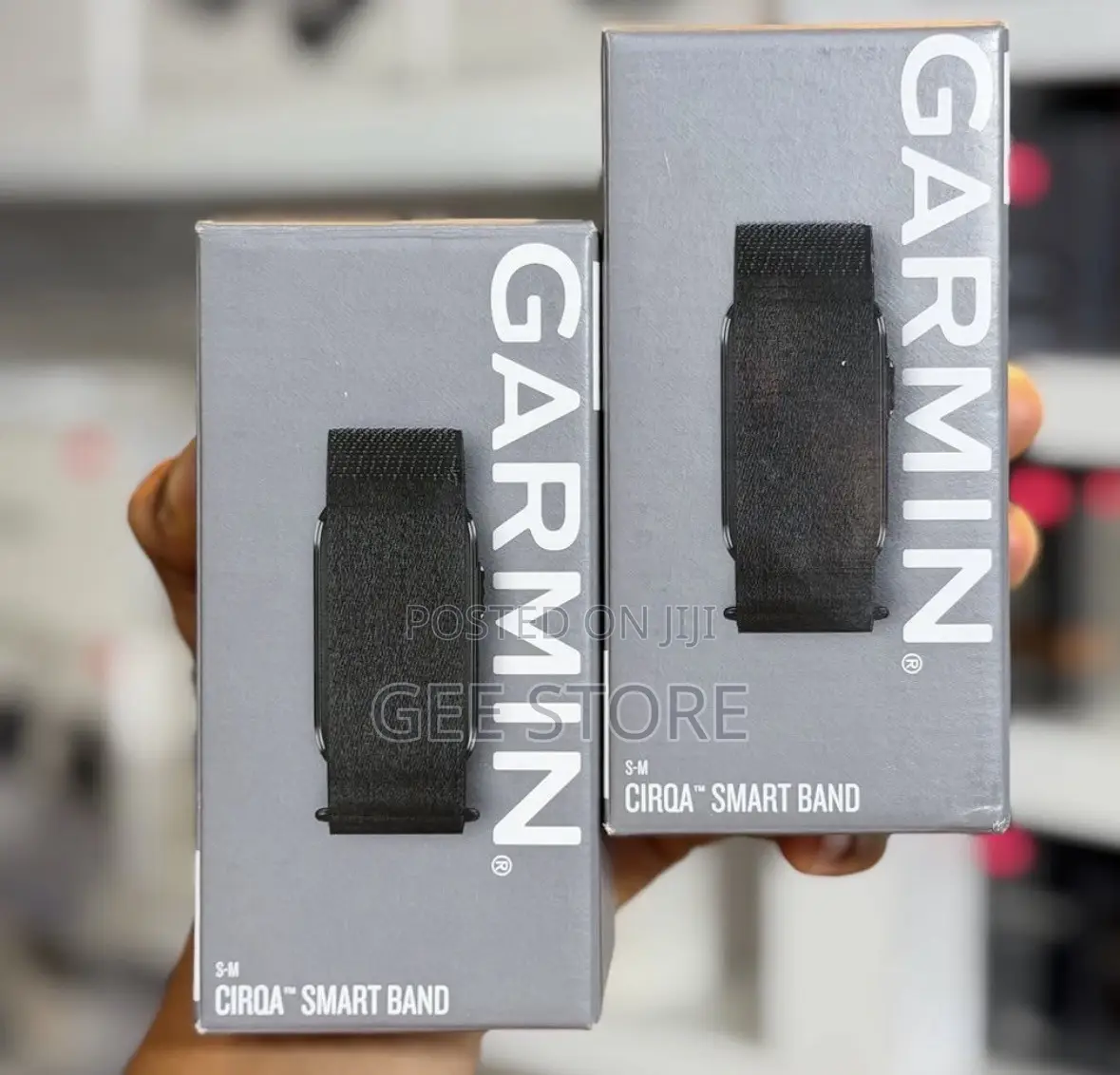 Garmin Cirqa Smart Band Fitness Tracker Box
