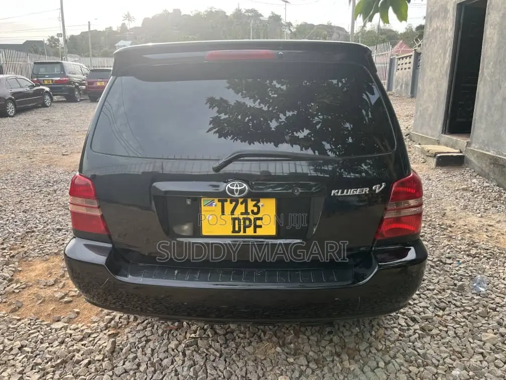 Toyota Kluger 2006 Black