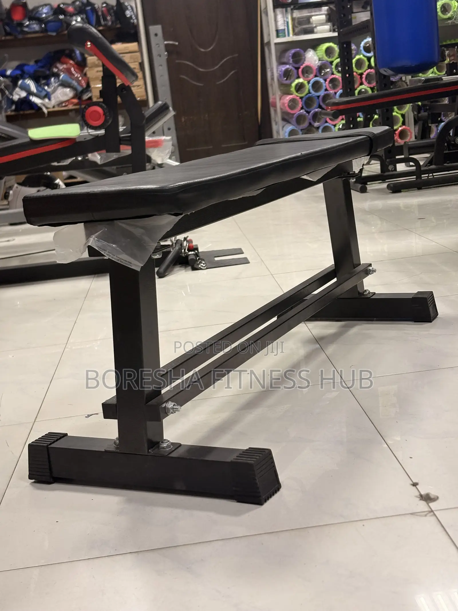 Flat Bench – Gym Workout Bench