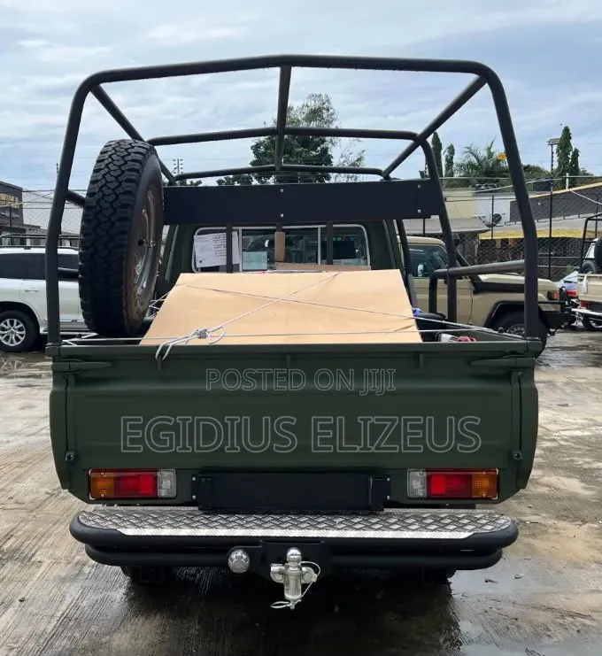 New Toyota Land Cruiser 2025 Green