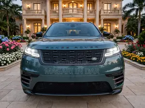 Land Rover Range Rover Velar 2025 Green