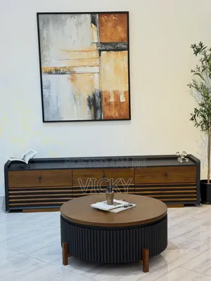 Mninga Showcase + Coffee Table Set TSH 800k Tu!