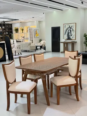 Luxurt Dining Table Ya Kifahari TSH - 1.2m