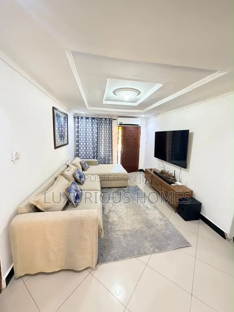 Furnished 2bdrm House in Oyster Bay for rent