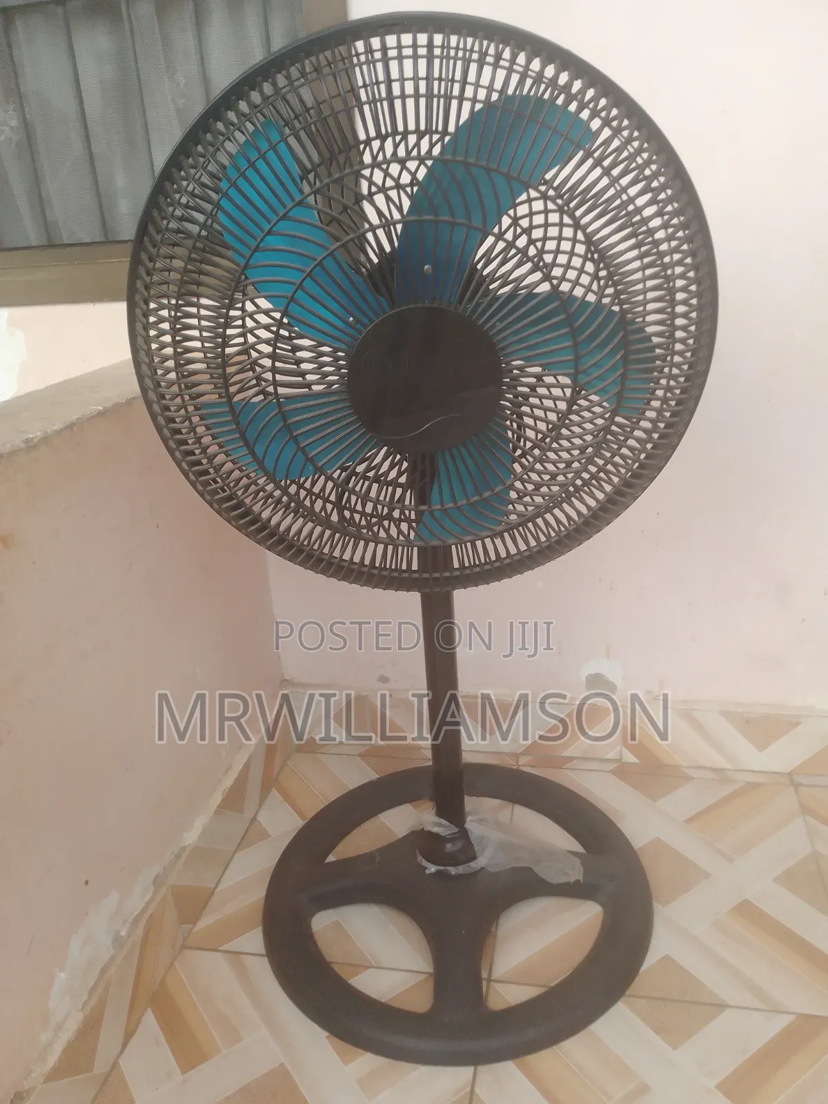 Sofa Moja Watu Wawili, Mawili Mtu 1, Feni, Jiko Jipya La Gesi Plate 2