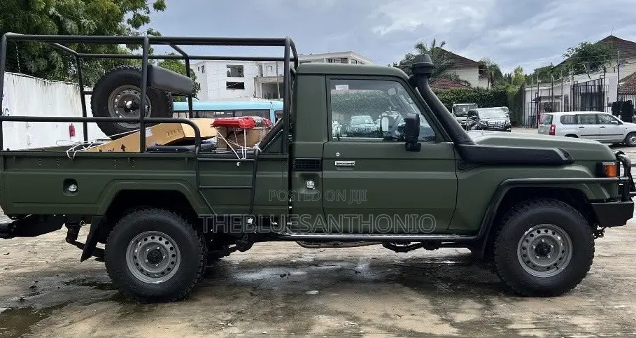 New Toyota Land Cruiser 2025 Green