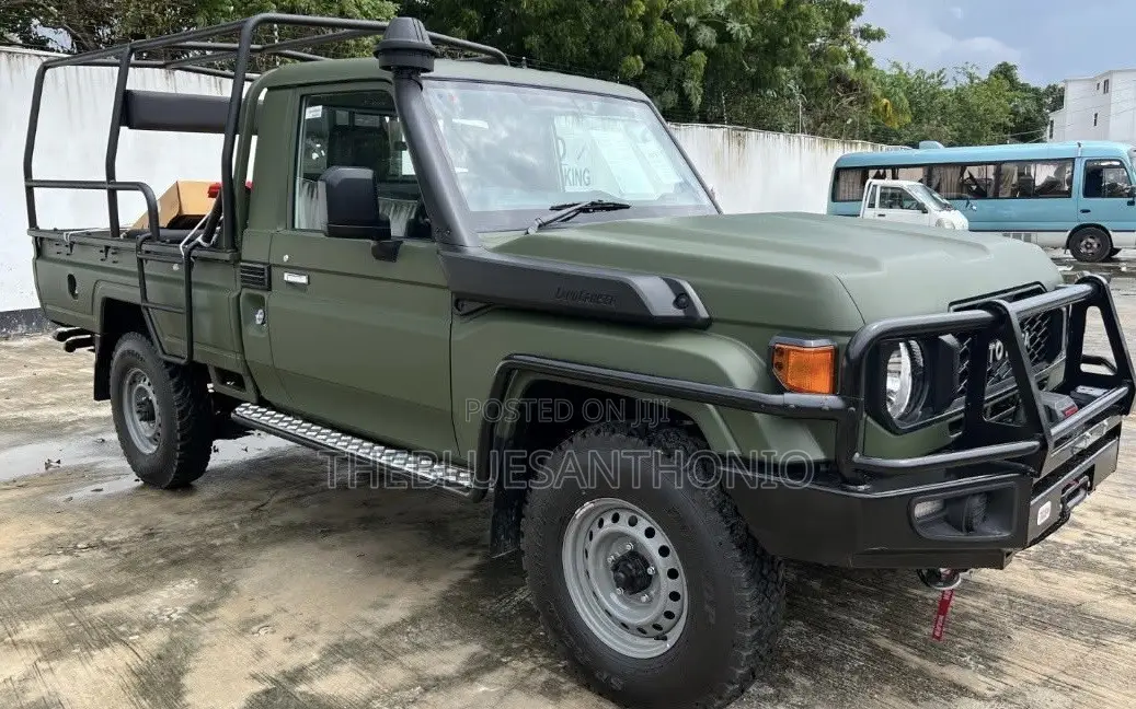 New Toyota Land Cruiser 2025 Green