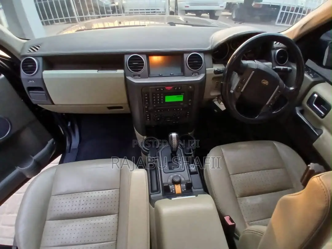 Land Rover Discovery 2005 Black
