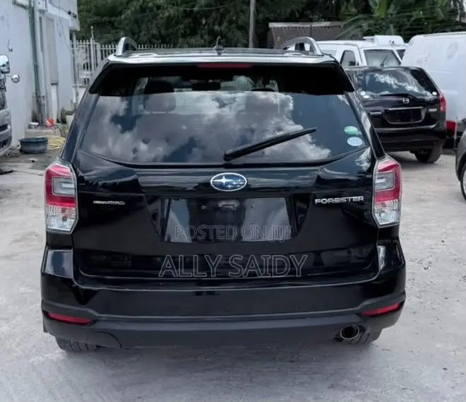 Subaru Forester 2.0XT Premium AWD 2016 Black