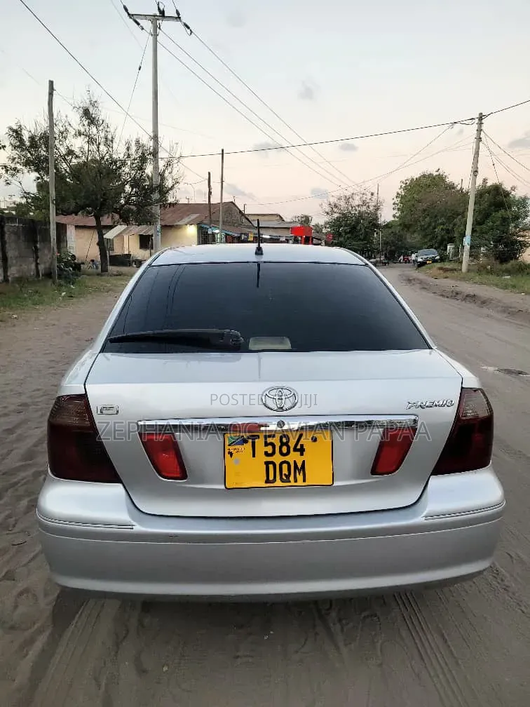 Toyota Premio 2005 Silver