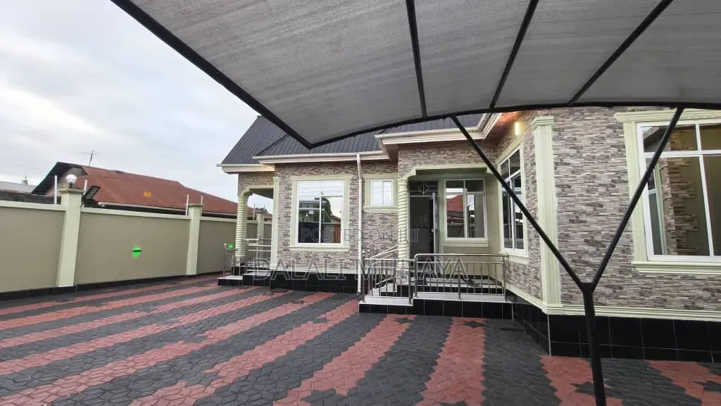 4bdrm House in Chamazi, Mbagala for sale