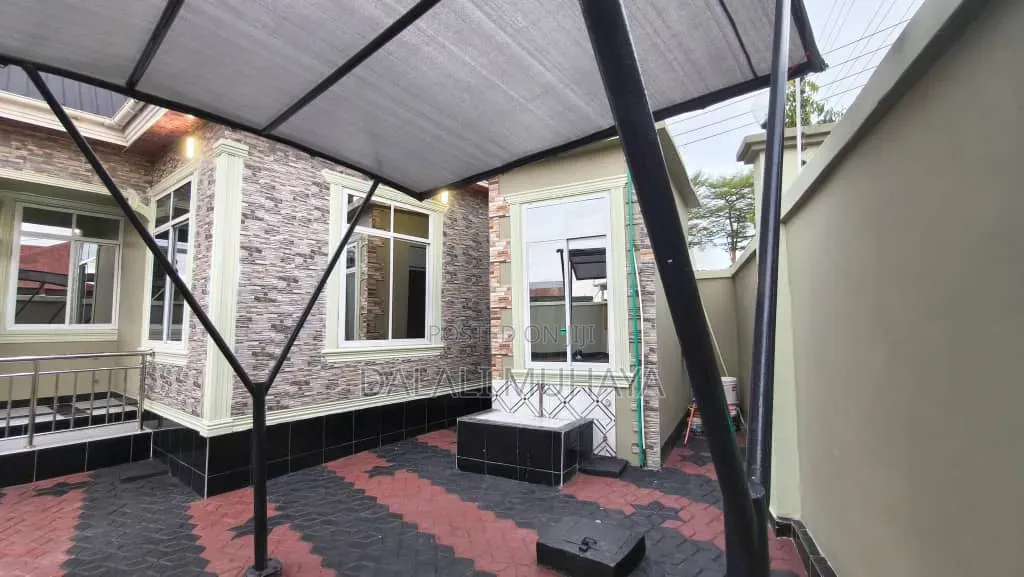 4bdrm House in Chamazi, Mbagala for sale