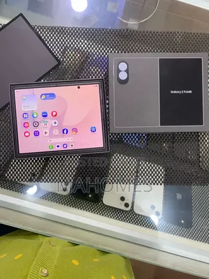 New Samsung Galaxy Z Fold8 512 GB Silver