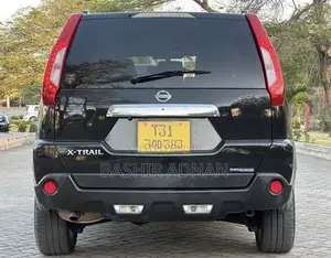 Nissan X-Trail 2013 Matt Black