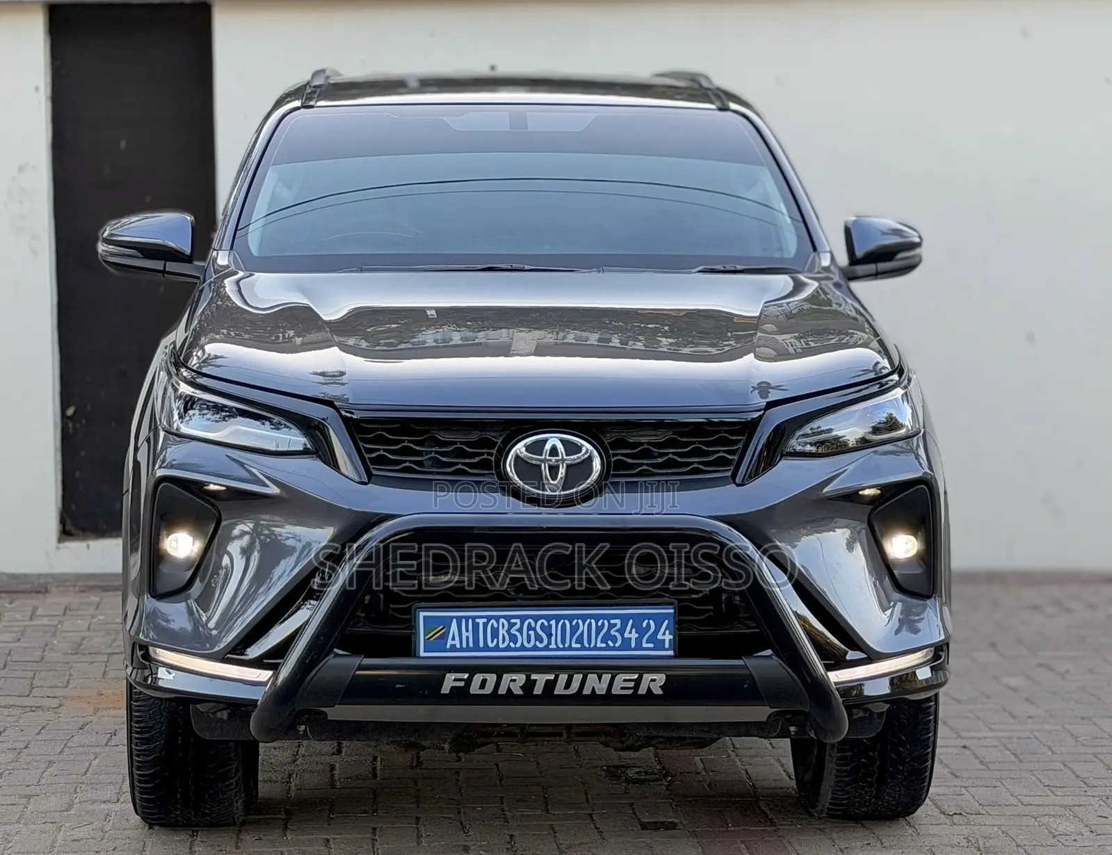 Toyota Fortuner 2023 Gray