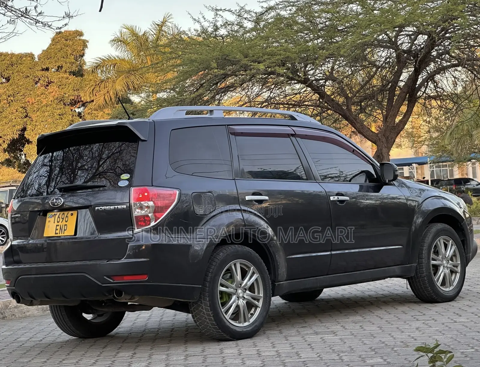 Subaru Forester 2012 Black