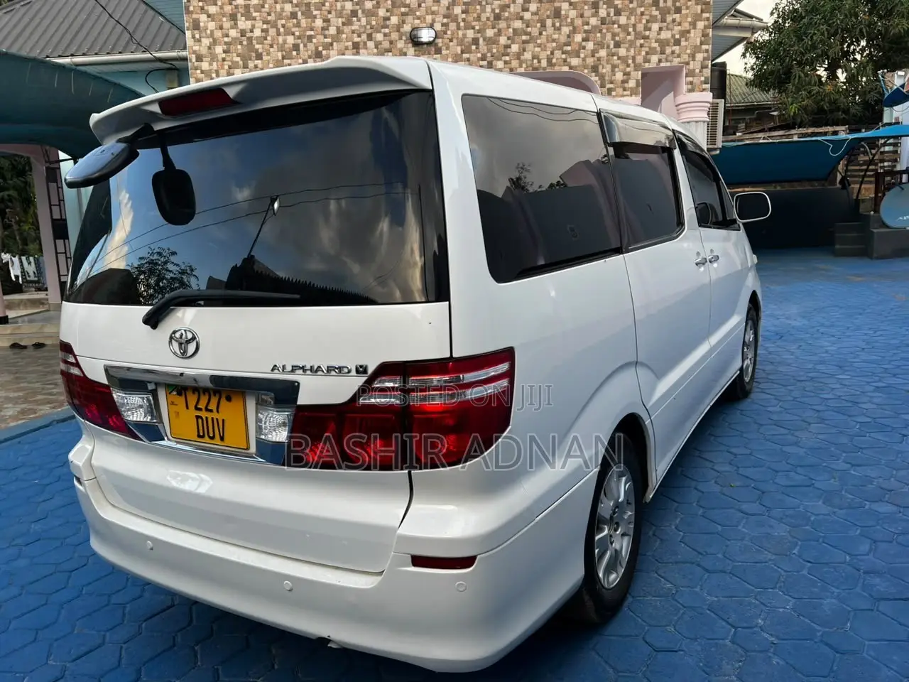 Toyota Alphard 2007 White