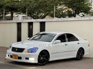 Toyota Crown 2006 White