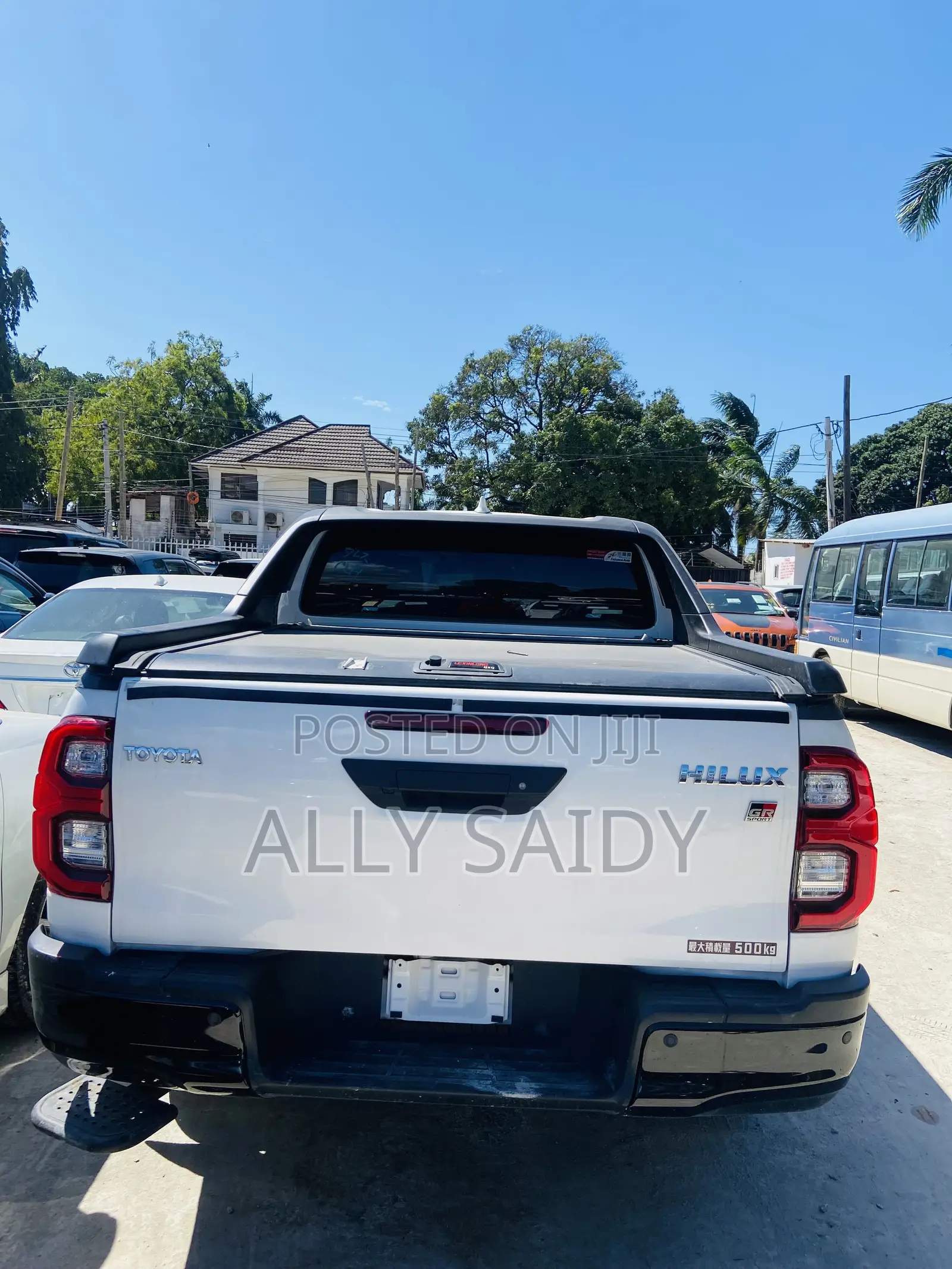 Toyota Hilux Revo Double Cab Deisel 2.4 AWD 2022 White
