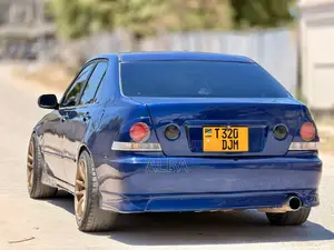 Toyota Altezza 2004 Blue