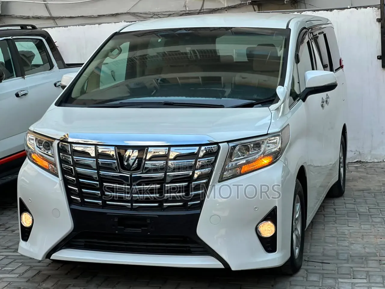 Toyota Alphard 2016 White