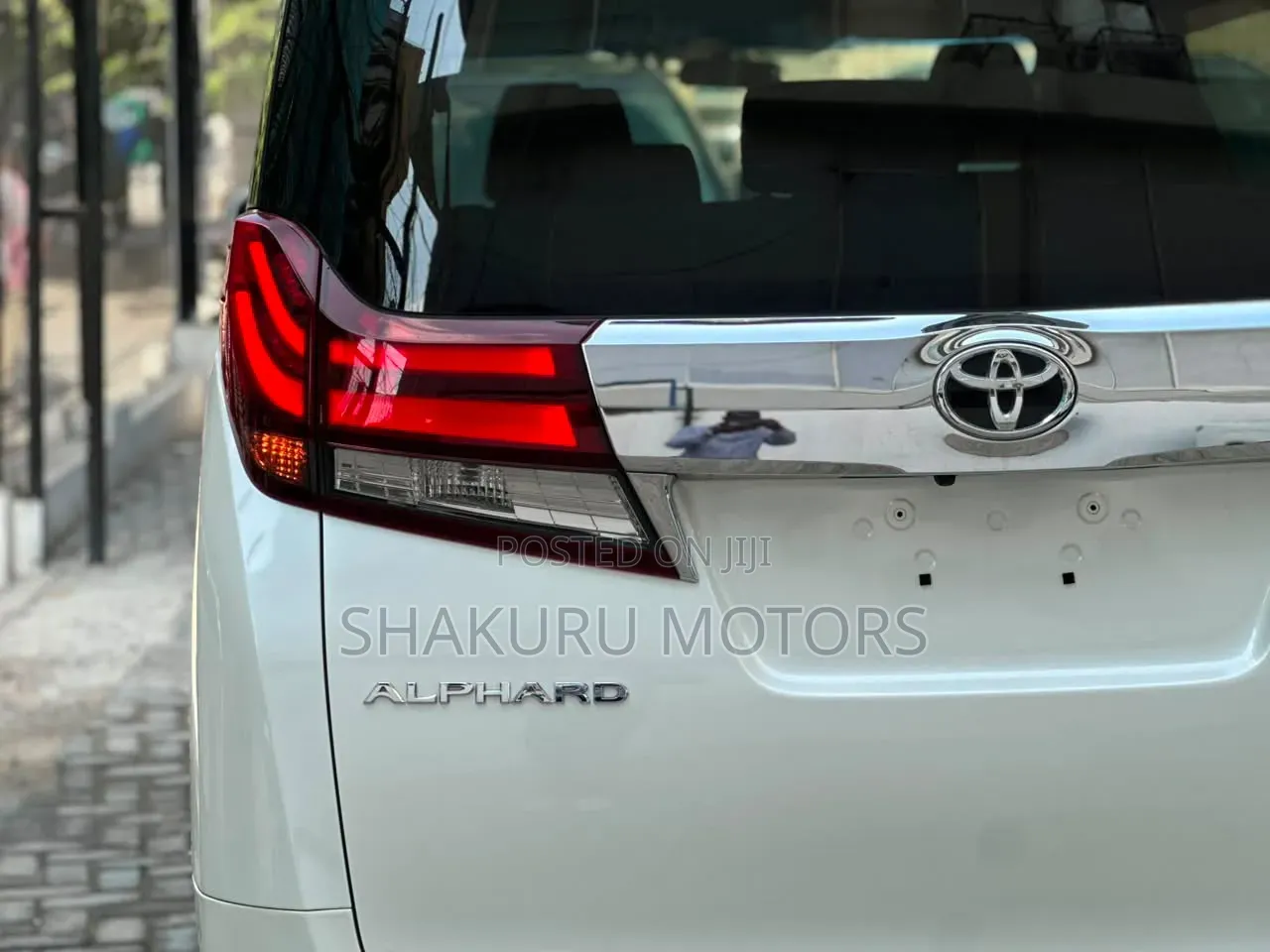 Toyota Alphard 2016 White