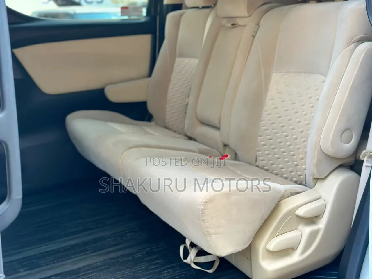Toyota Alphard 2016 White