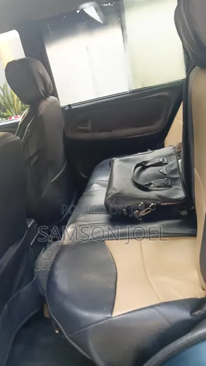 Suzuki Escudo 2000 Green