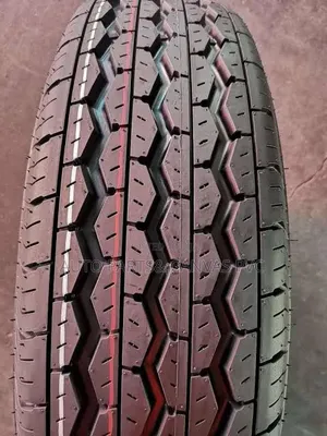 195R15C 106/104pr Goddard Tubeless