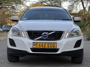 Volvo V50 2012 White