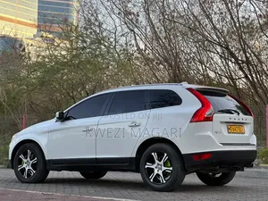 Volvo V50 2012 White