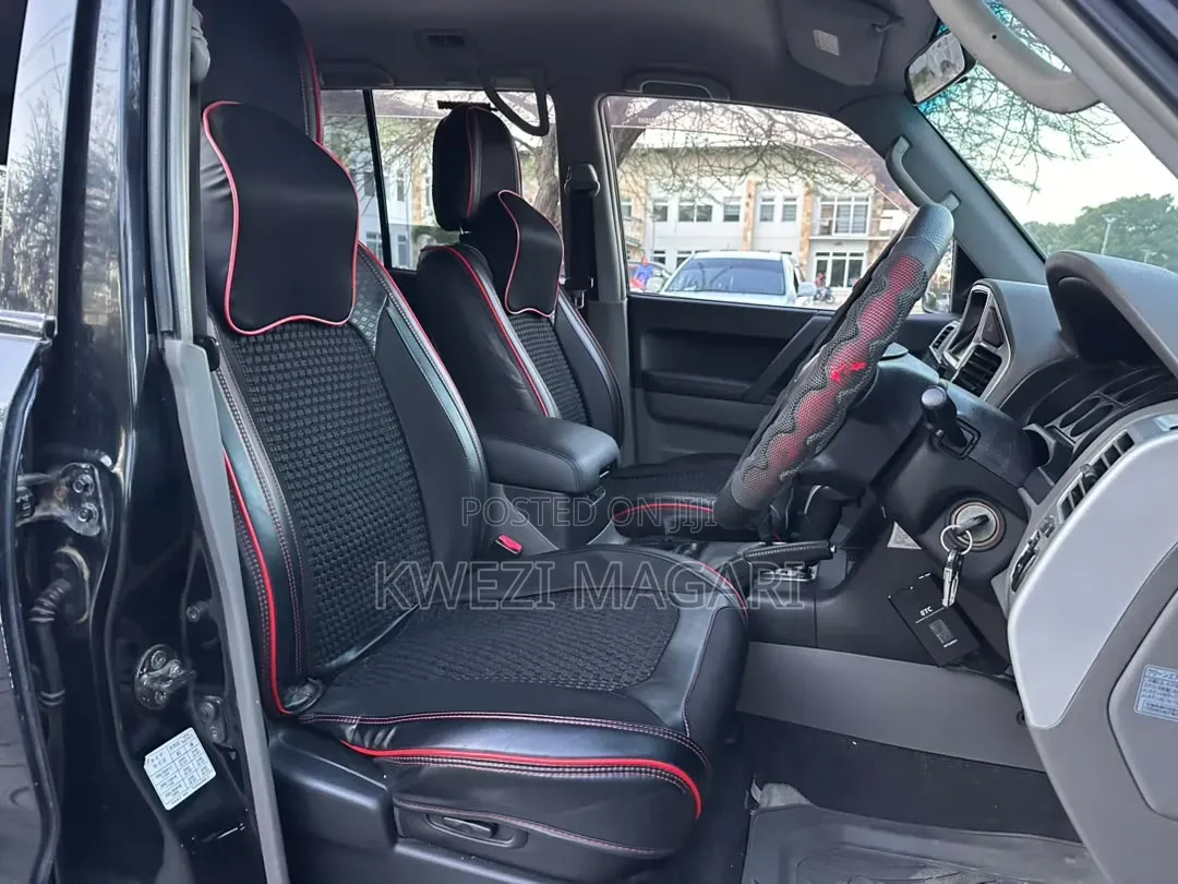 Mitsubishi Pajero Sport 2005 Black