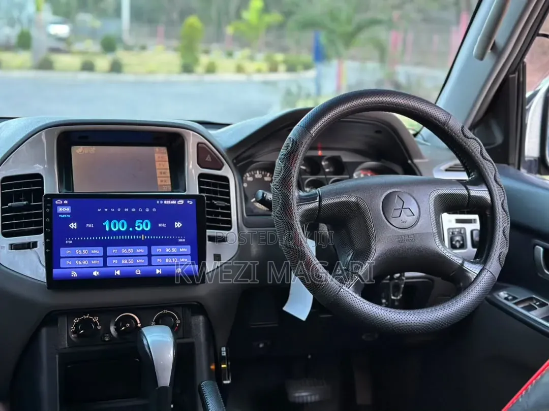 Mitsubishi Pajero Sport 2005 Black