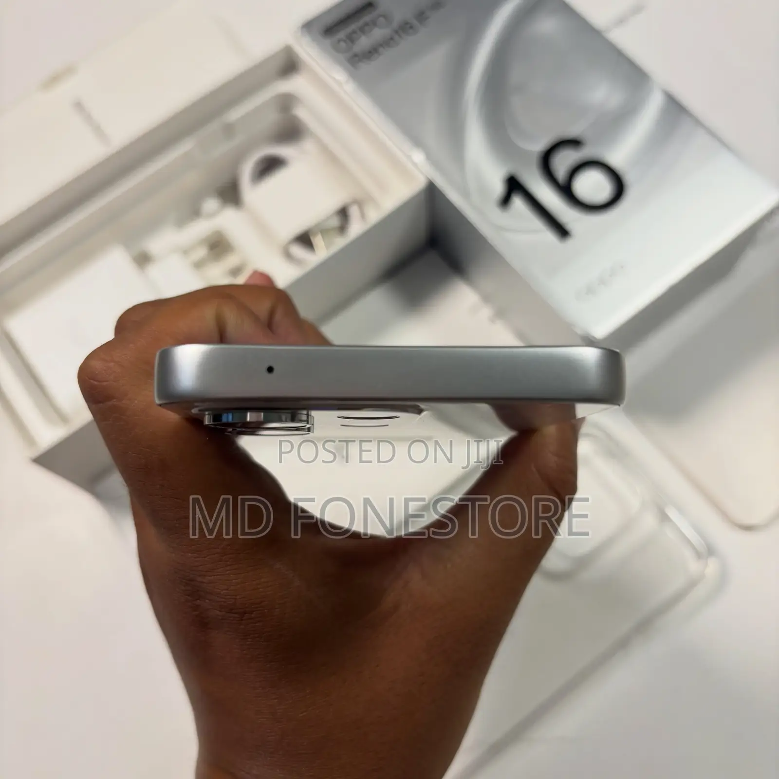New Oppo Reno16 F 256 GB White