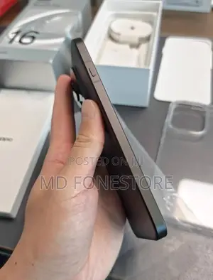 New Oppo Reno16 Pro 512 GB Black