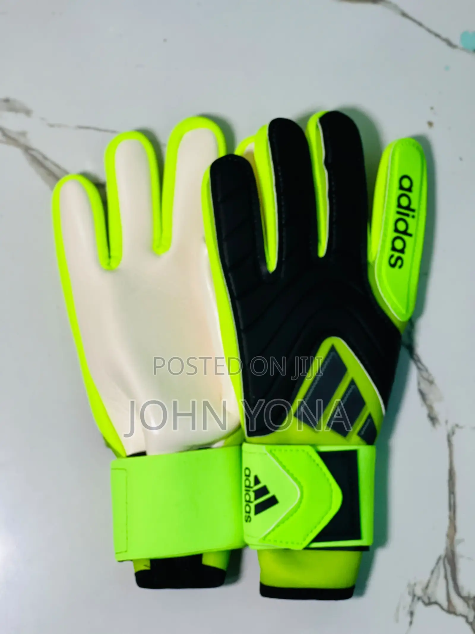 Gloves for Goalkeepers