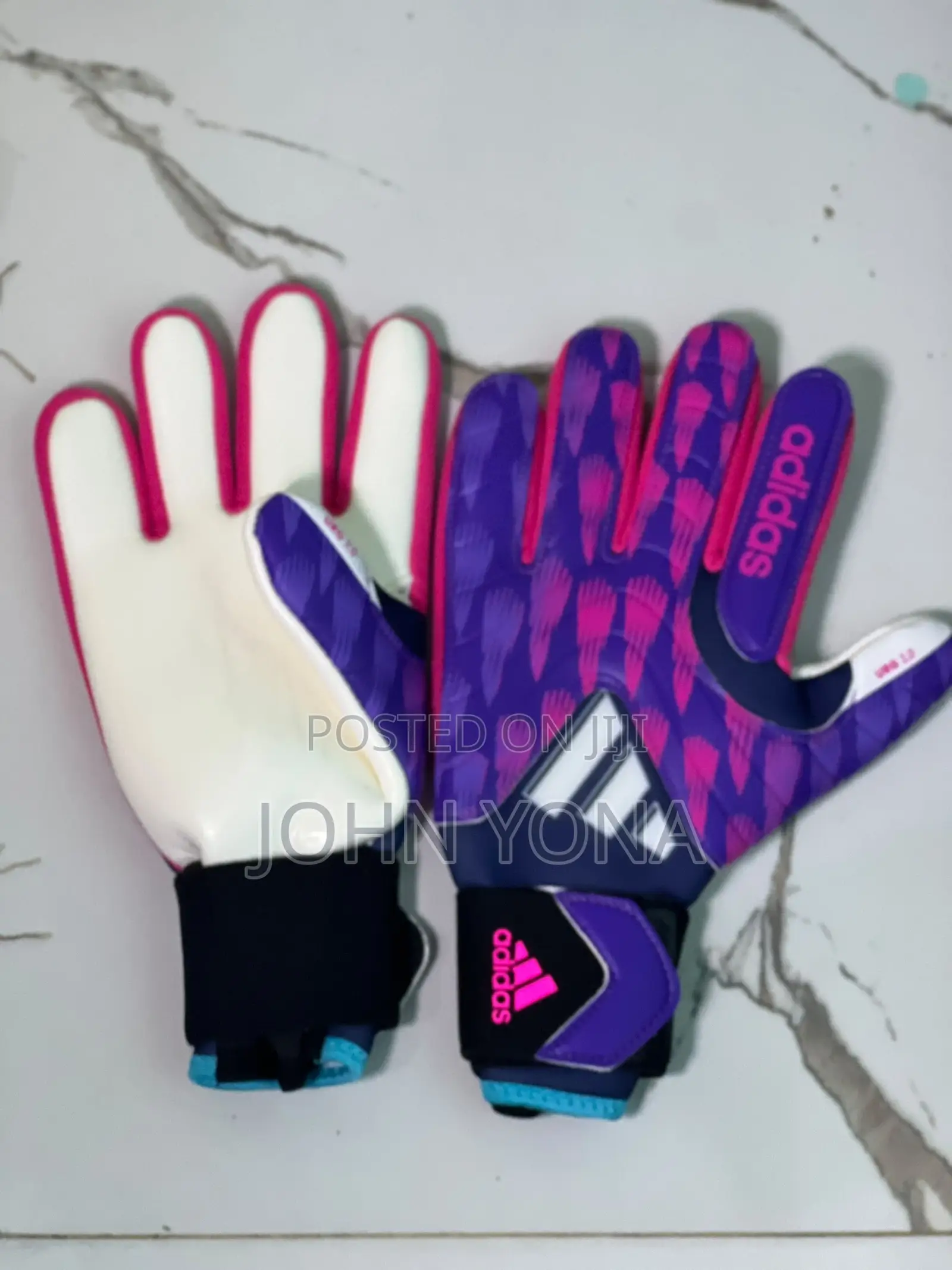 Gloves for Goalkeepers