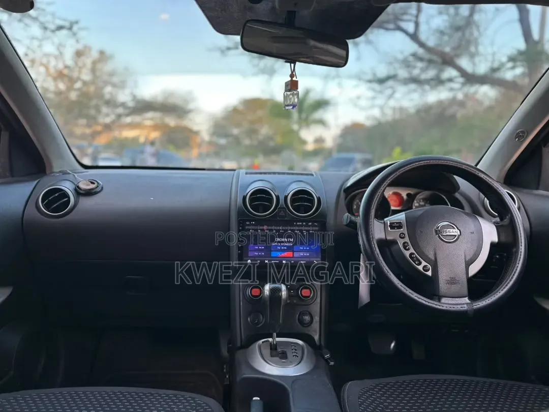 Nissan Dualis 2008 Gold