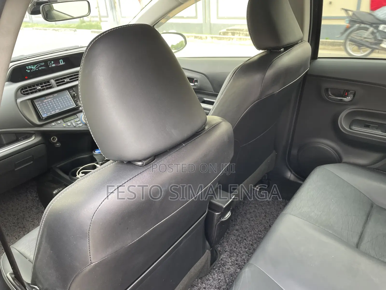 Toyota Aqua 2014 Gray